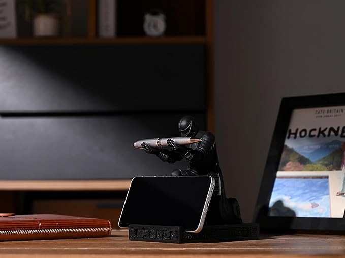 Windbreaker Soldier Knight Pen Holder Personalized Desk Accessory, Mobile Phone & Gaming Controller Holder, Device Stand Gift for Medieval Enthusiasts (Black)