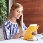 UCGOU Kraft Bubble Mailers 6x10 Inch 25 Pack Usable Size 6x9 Inch Yellow Padded Envelopes #0 Small Business Mailing Packages Self Sealing Tear Resistant Boutique Shipping Bags for Jewelry Supplies