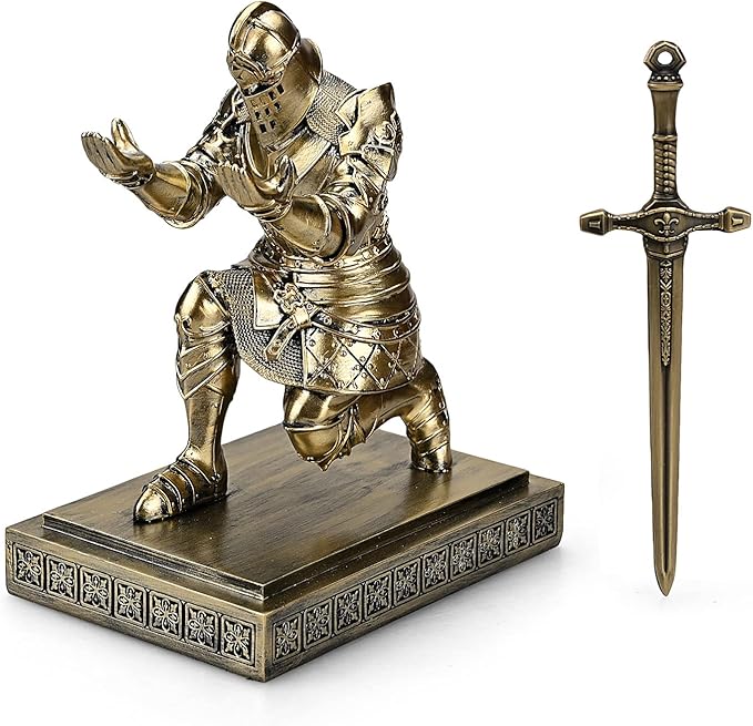 King's Guard Knight Pen Holder Pen Stand Desk Organizers and Accessories Resin Pencil Holder as Gift for Office and Home (Bronze)