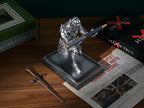 King's Guard Knight Pen Holder Pen Stand Desk Organizers and Accessories Resin Pencil Holder as Gift for Office and Home (Silver)