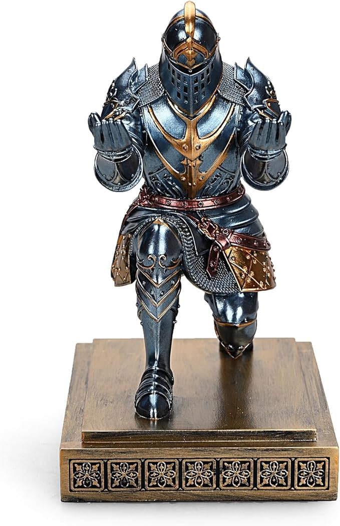 King's Guard Knight Pen Holder Pen Stand Desk Organizers and Accessories Resin Pencil Holder as Gift for Office and Home (Blue)