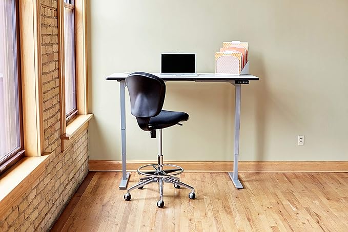 Safco Onyx Mesh 8 -Tier Vertical Desktop Organizer | Steel Mesh Construction | Portable Tabletop Organizer | White Powder Coat Finish | Space Saving Design for Home Office & Classroom