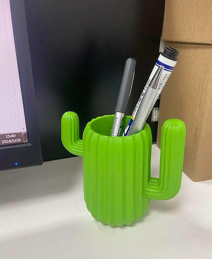 Resin Cute Pen Holder Cactus Pen Holder for Desk Kids Fun Pencil Holder Gift for Office Desk Organizer Accessories