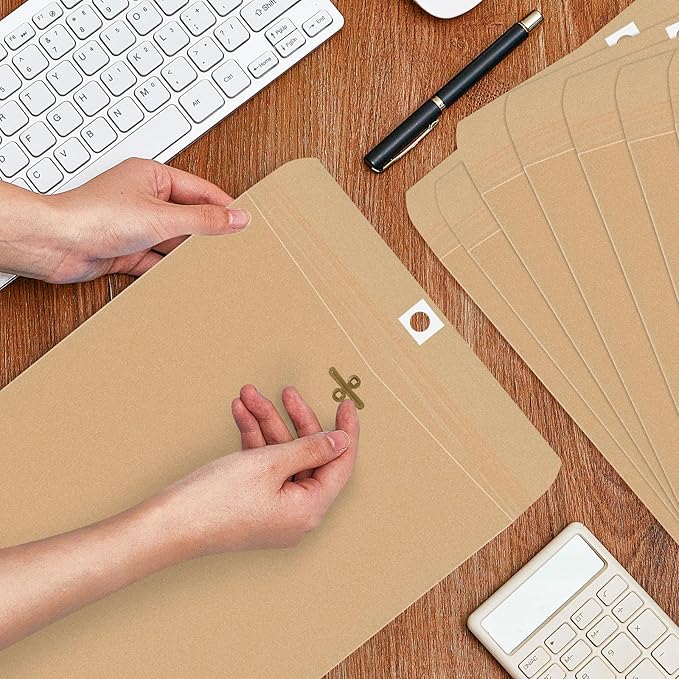 Geyee 100 Pcs Clasp Manilla Envelopes 9 x 12 Inch Gummed Colored Envelopes for Storing or Mailing for Home Office Business Supplies(Brown)
